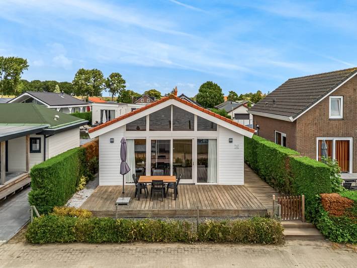 Chalet für 4 Personen, mit Terrasse und Garten, mit Haustier