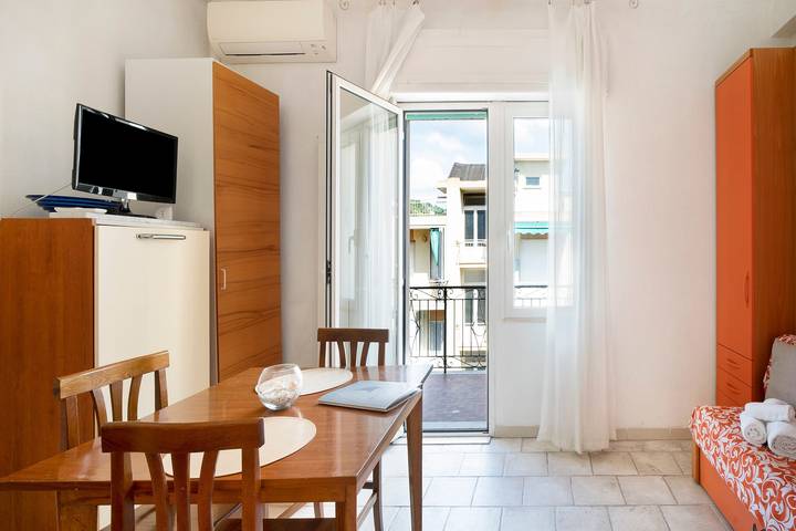 Studio für 2 Personen, mit Balkon und Garten