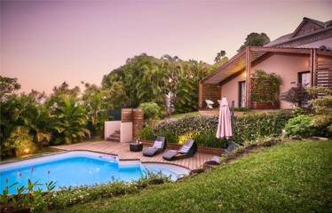 Chambre d’hôte pour 2 personnes, avec piscine et sauna ainsi que vue et jardin sur l' Île de la Réunion