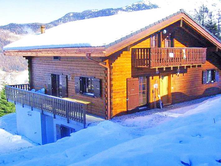 Maison de vacances pour 16 personnes, avec terrasse ainsi que sauna et jardin en Suisse