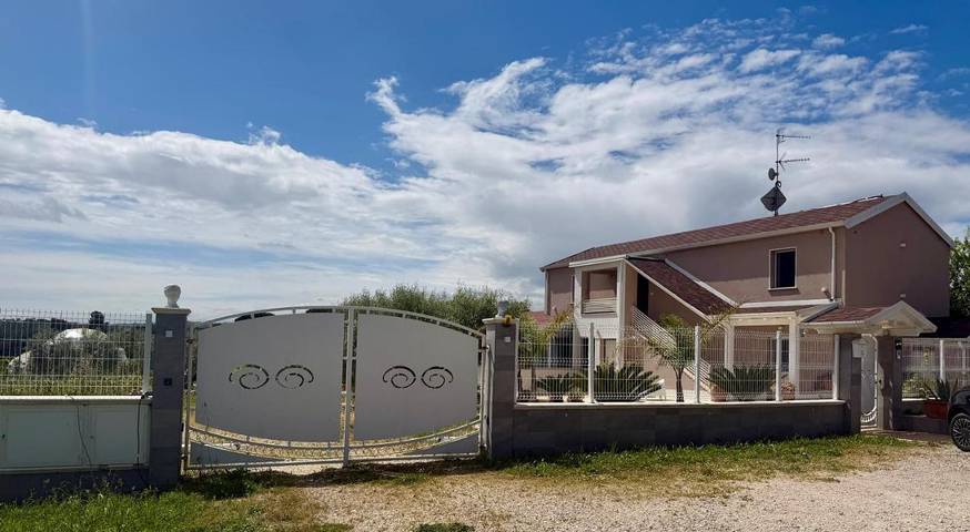 Appartamento per 3 persone, con Terrazza e Giardino nonché Panorama a Corropoli