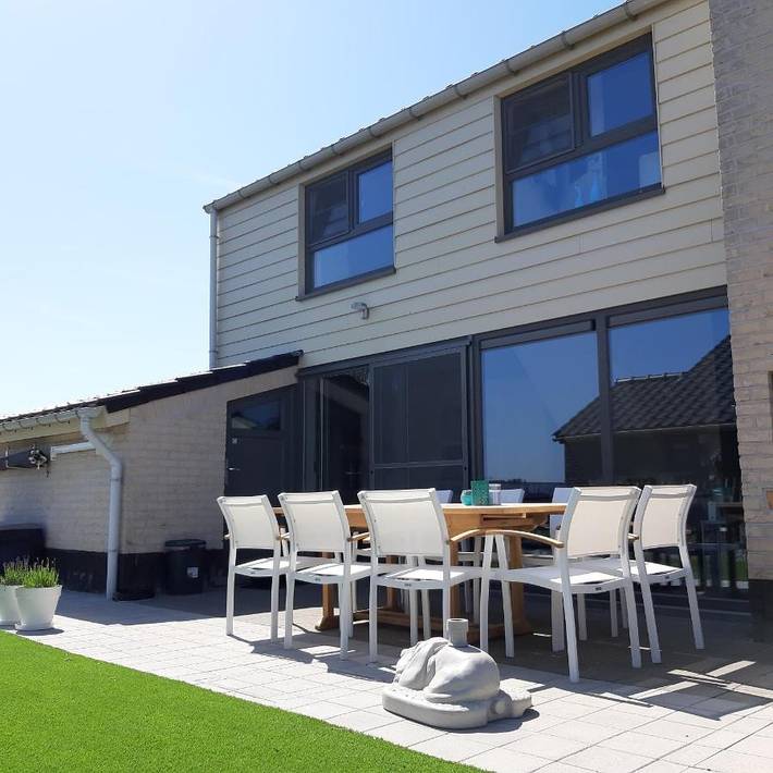 Ferienhaus für 6 Personen, mit Terrasse und Garten