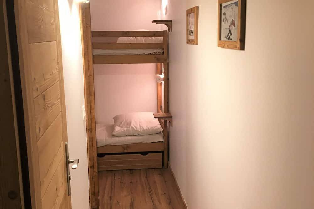 Entire apartment, Apartment ,Direct access to the slopes,4-6 persons,35 m2,beautiful view,wifi in Méribel-Mottaret, Les Allues
