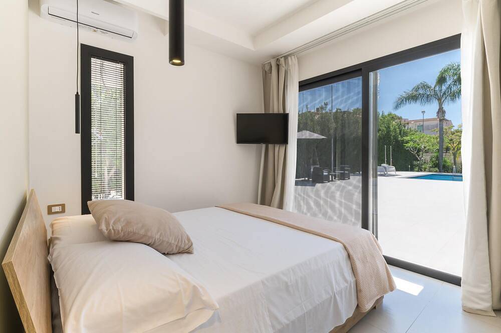 Apartamento entero, Nereide, luxury villa in Sicily with pool, near the beach in Punta Secca, Santa Croce Camerina