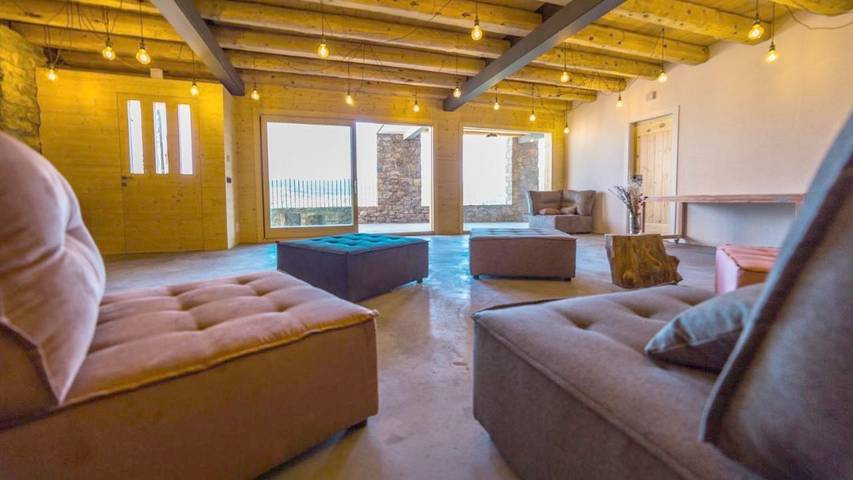 Appartement de vacances pour 13 personnes, avec sauna ainsi que jacuzzi et balcon