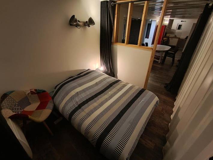 Location de vacances pour 8 personnes, avec vue ainsi que balcon et jardin à Plessé - 3