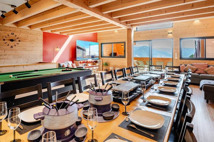 Chalet Quiétude, Jacuzzi, Ciné, 17 lits, 5 douches in Font-Romeu-Odeillo-Via, Parc naturel régional des Pyrénées catalanes