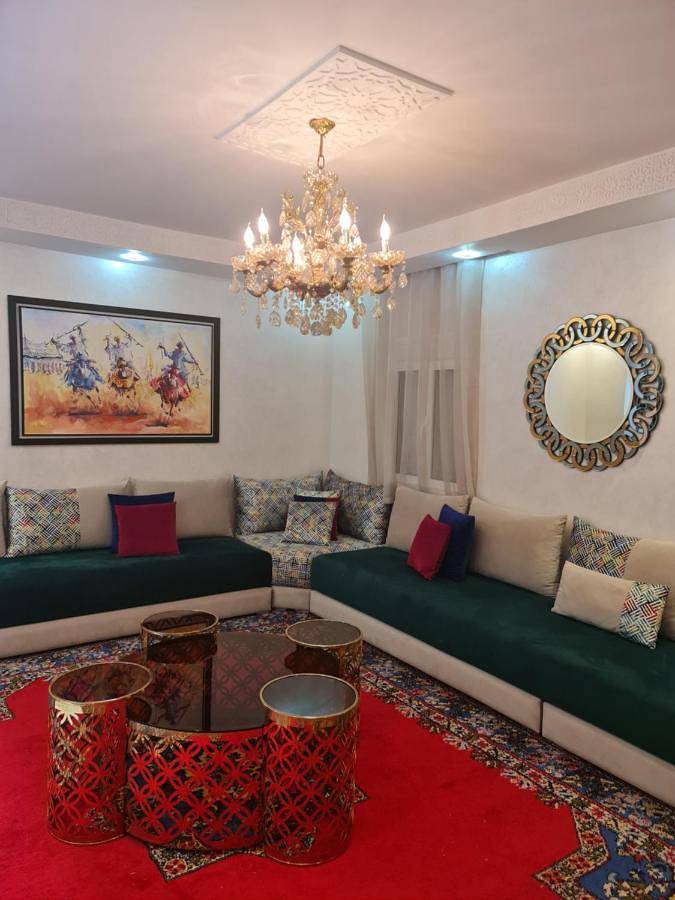 Appartement de vacances pour 7 personnes, avec bassin pour enfant et vue ainsi que terrasse et piscine à Marrakech