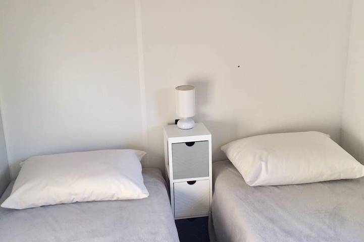 Air-conditioned mobile home facing the Gulf of Valinco 10 minutes from the beach in Olmeto, Sartène und Umgebung