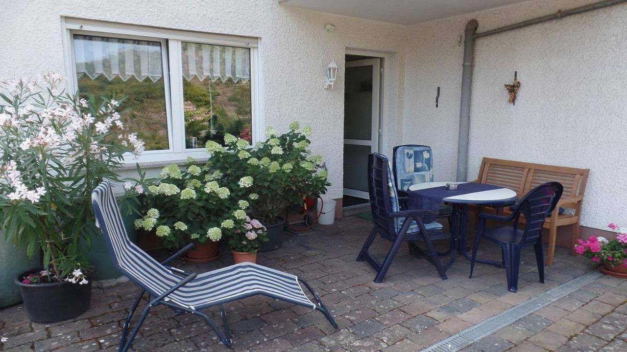 Ganze Ferienwohnung, Ferienwohnung für 2 Personen (50 m²) in Burgen (Mayen-Koblenz) in Burg Eltz, Burgen (Mosel)