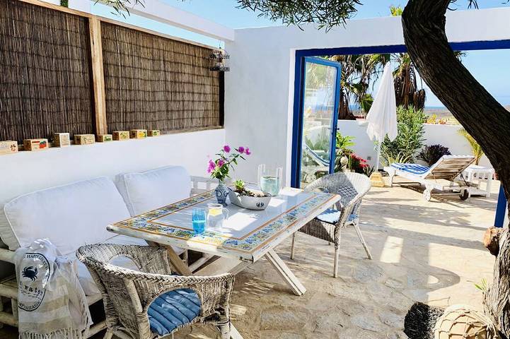 Location de vacances pour 4 personnes, avec jardin à La Pared - 3