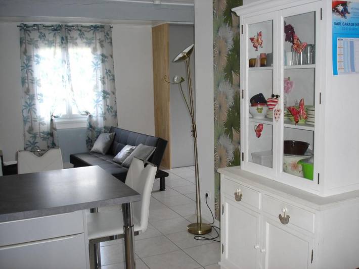 Location de vacances pour 4 personnes, avec Terrasse ainsi que Jardin et Vue à Grosbreuil