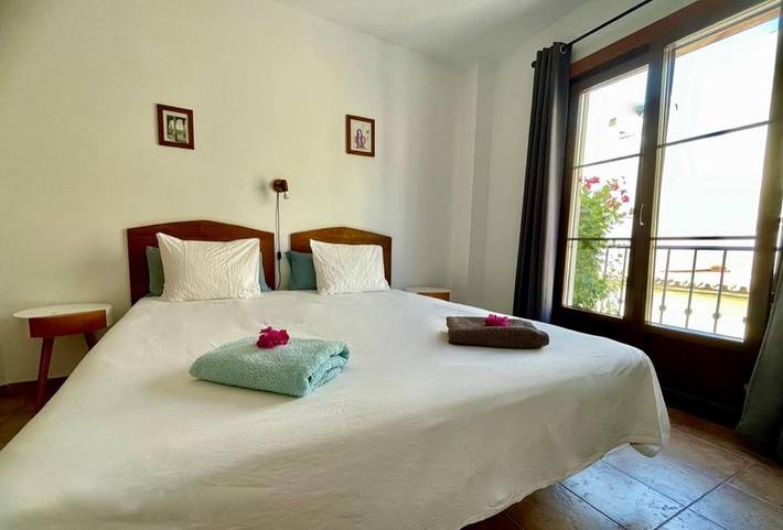 Maison d’hôte pour 3 personnes, avec piscine ainsi que vue et jardin à Nerja - 3