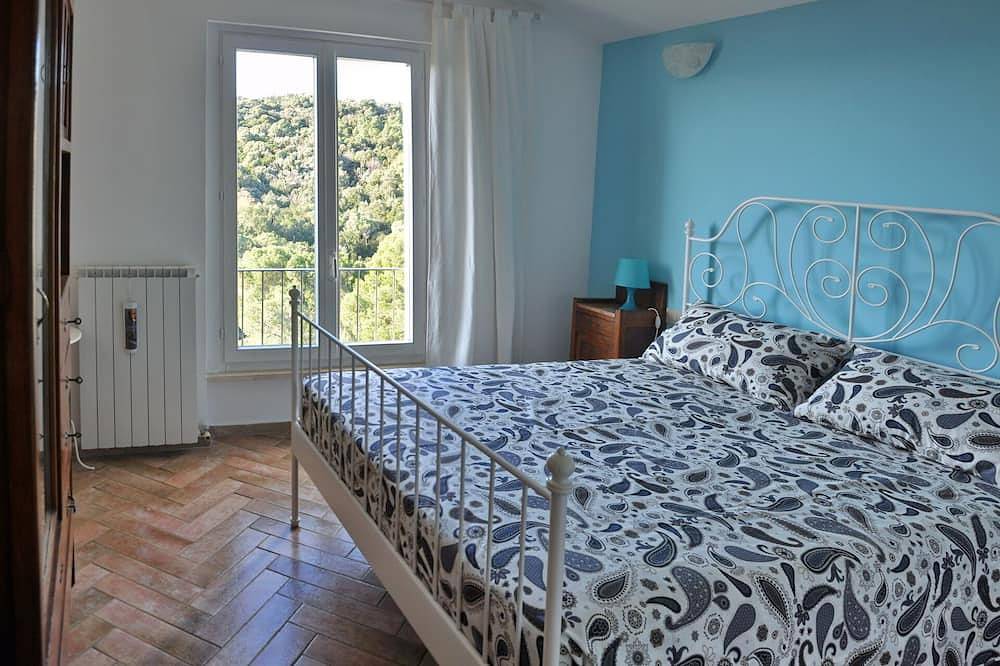 Ganze Wohnung, Fantastische Aussicht, privater Garten, Klimaanlage, kostenloses Wifi. in Livorno, Etruskische Küste