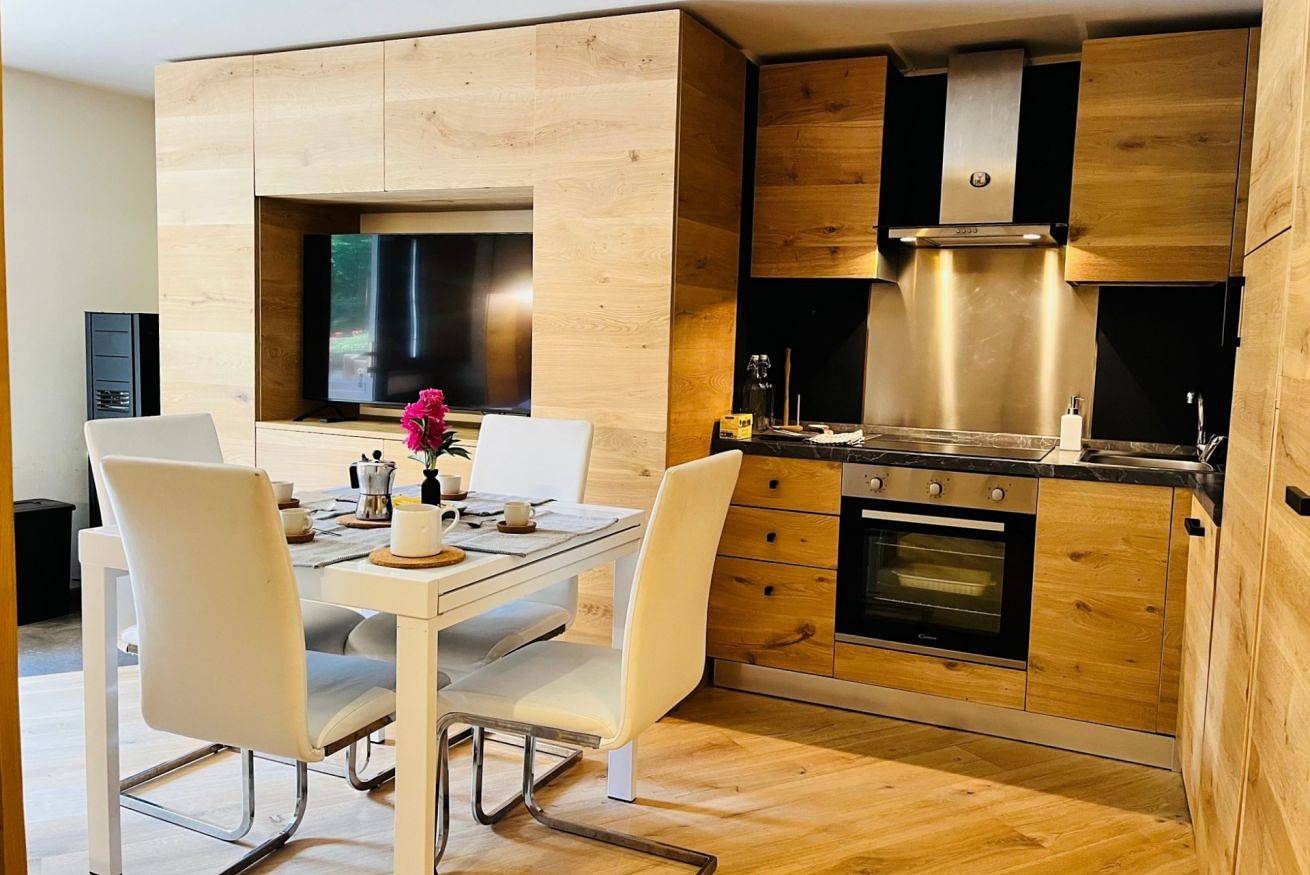 Ganze Wohnung, Ferienwohnung für 2 Personen mit Garten in La Thuile (Dorf), La Thuile