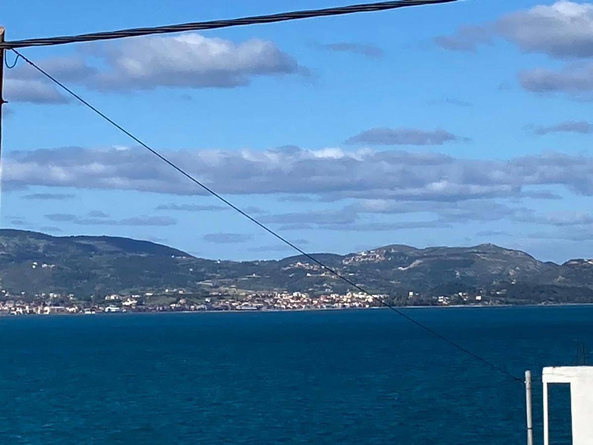 Entire apartment, Economy Ground Floor Studio with Garden View in Lassi, Argostoli