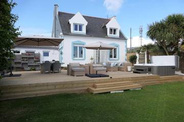 Villa pour 6 personnes, avec terrasse et vue, animaux acceptés à Crozon