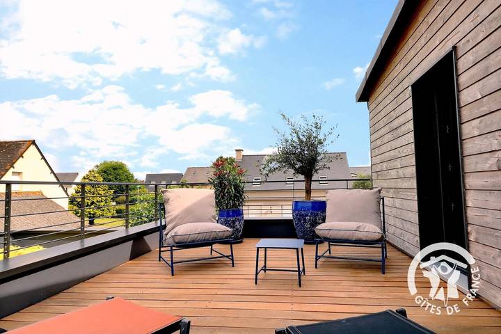 Chambre d’hôte pour 2 personnes, avec terrasse ainsi que jardin et vue à la Baie du Mont-Saint-Michel - 2