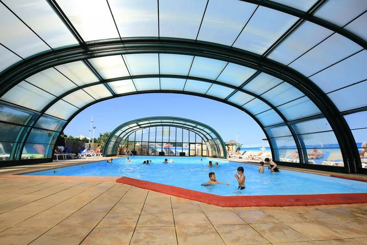 Location de vacances pour 4 personnes, avec terrasse et piscine à La Faute-sur-Mer