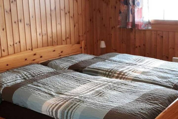 Hütte für 4 Personen, mit Balkon in Bettmeralp - 4