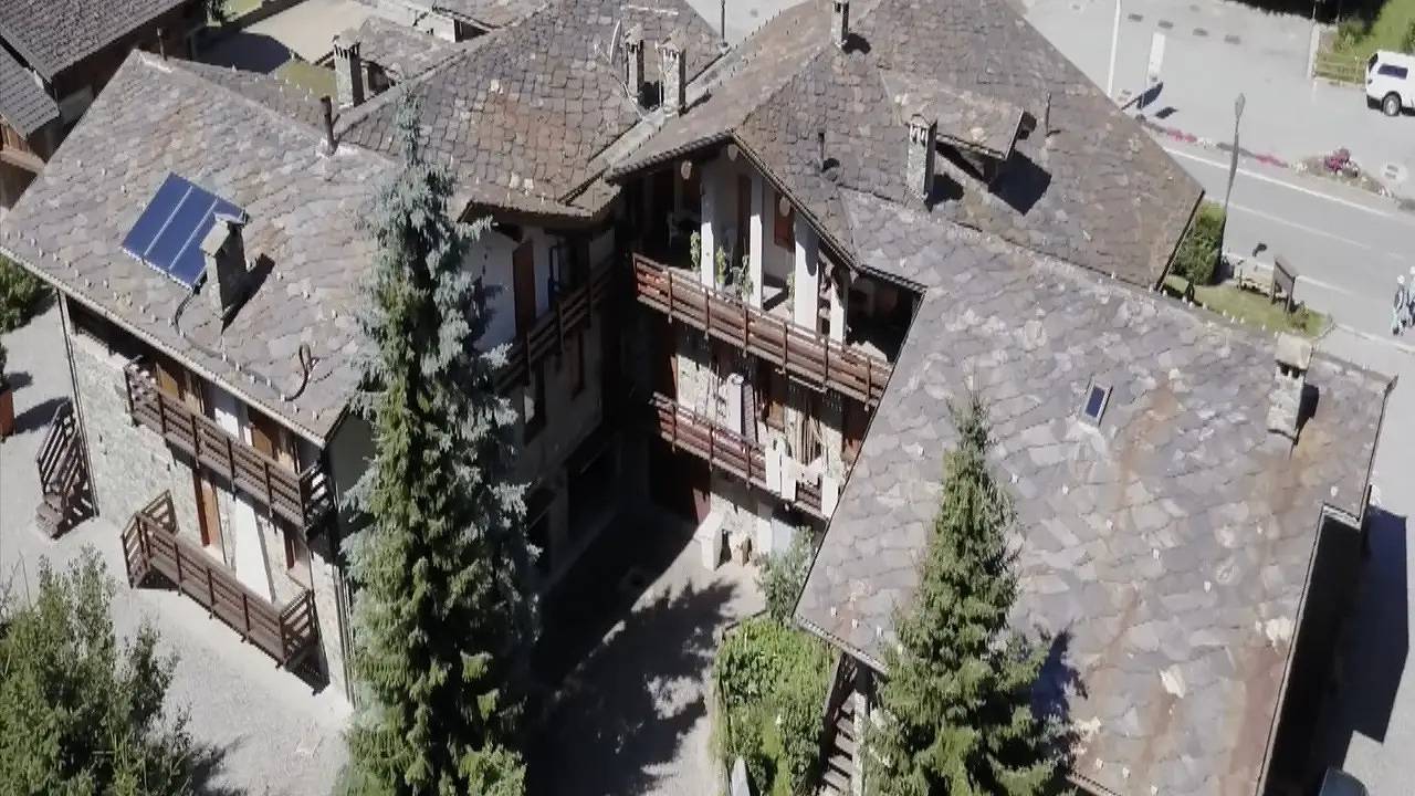 Chalet per 27 Persone in Antey-Saint-André, Alpi Pennine