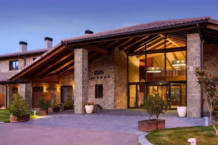 Hôtel pour 2 personnes, avec piscine et sauna ainsi que jacuzzi et jardin à Murillo de Gállego - 3