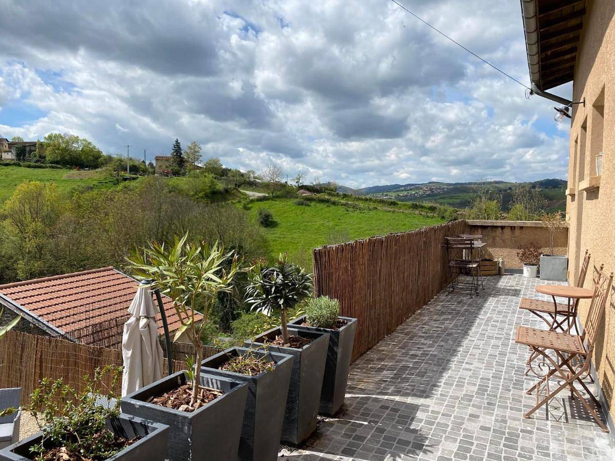 Three-Bedroom House in Courzieu, Lyon et ses environs