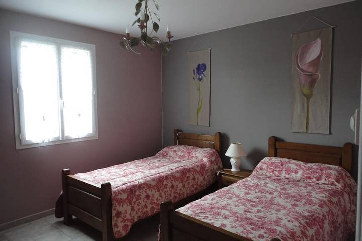 Ferienhaus für 5 Personen, mit Garten und Terrasse in Sault - 2