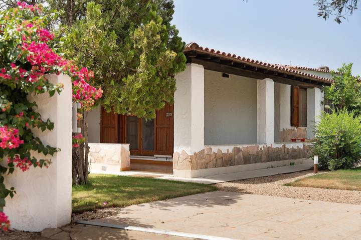 Casa vacanza per 6 persone, con giardino a Solanas