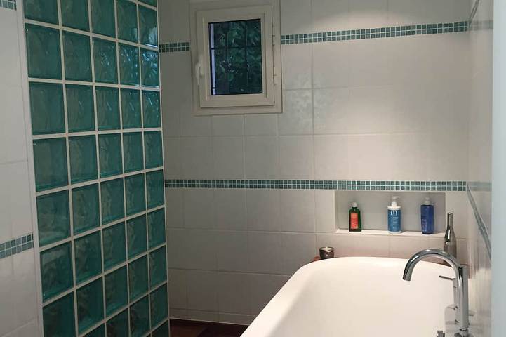 Villa pour 2 personnes, avec jardin et terrasse à Toulon - 4