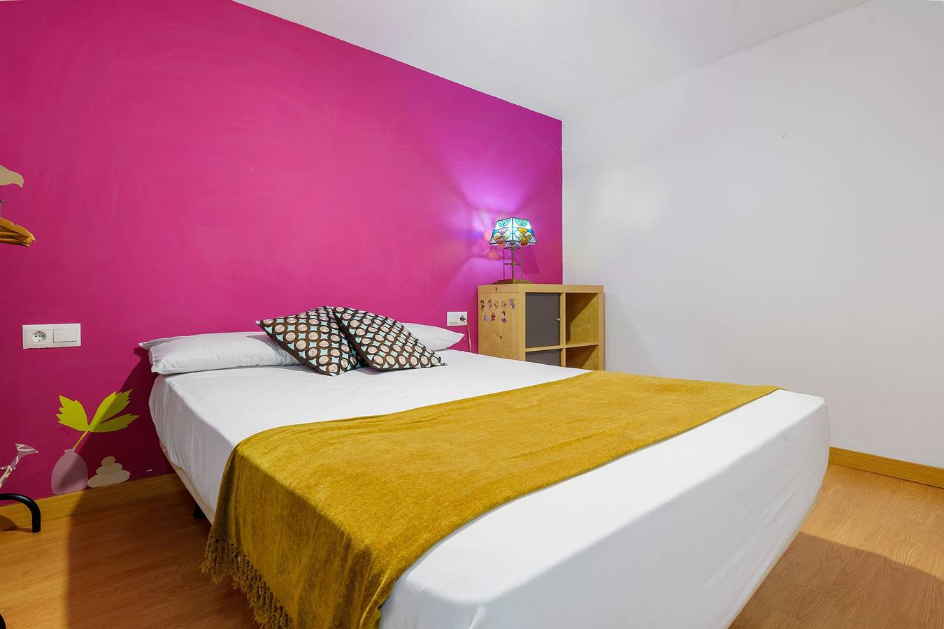 Appartement 'Plaça La Font' met Balkon, Wifi en Airconditioning, foto 13