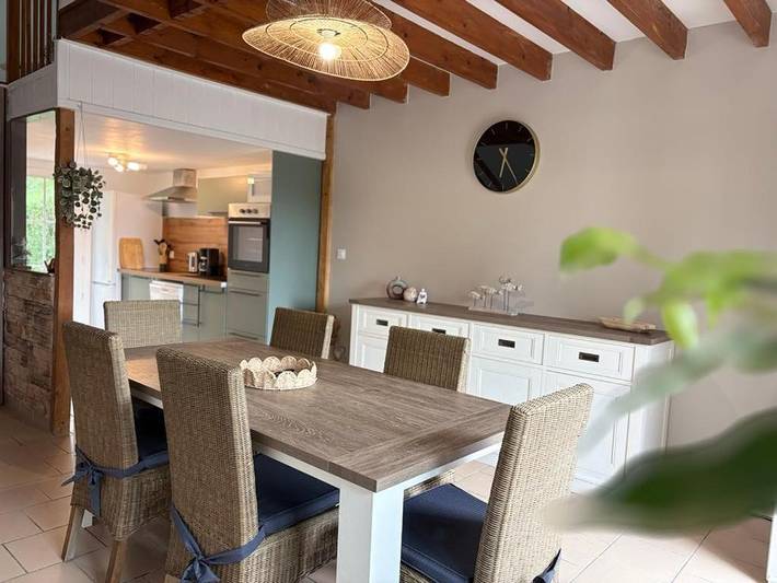 Gîte pour 9 personnes, avec Terrasse et Jardin à Forest-Montiers