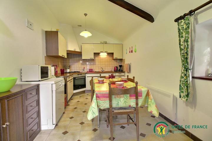 Gîte pour 6 personnes, avec jardin à Belz - 3