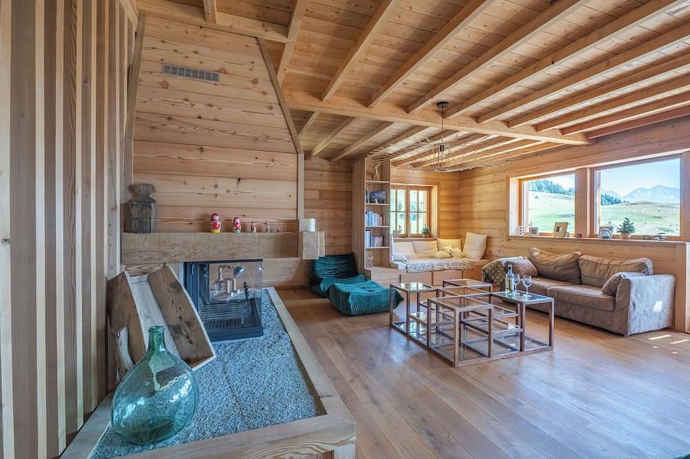Amazing chalet A Muredda 18 persons domain of Alpe d'Huez in Villard-Reculas, Nationalpark Écrins