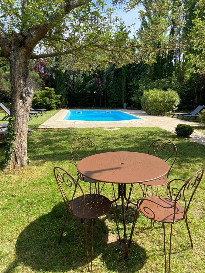 Location de vacances pour 2 personnes, avec piscine et jardin, animaux acceptés à Berrias-et-Casteljau - 4