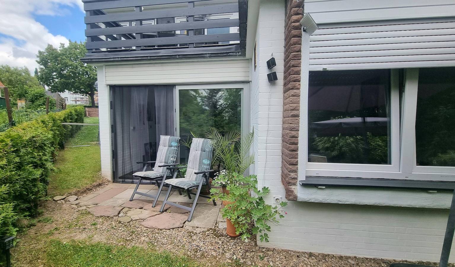 Entire holiday apartment, Fewo mit Grillbereich, Terrasse und Sonnenliegen in Oesdorf (Bad Pyrmont), Bad Pyrmont