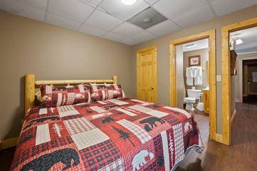 Chalet for 24 Guests in Pigeon Forge, Sevier County, Picture 2