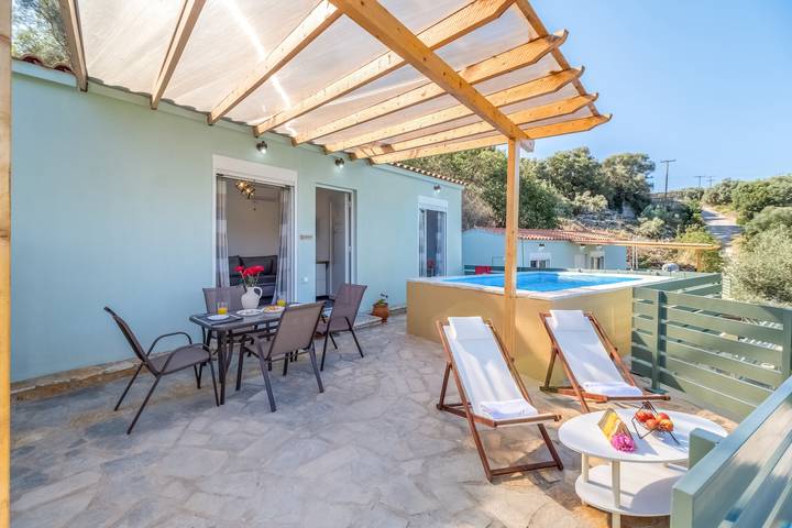 Filter.villa.villa for 4 people, with Garden in Meganisi