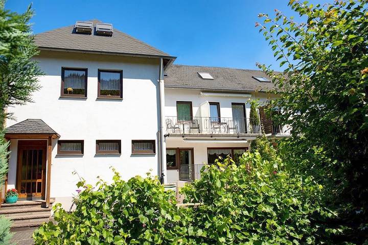 Pension für 2 Personen, mit Balkon und Terrasse sowie Garten in Mehring