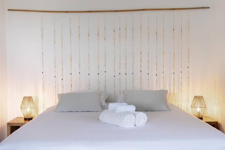 Location de vacances pour 2 personnes, avec terrasse et jardin dans Teahupo'o - 4