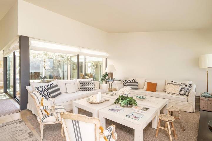 Casa rural para 8 personas, con Terraza y Jardín además de Piscina y Vistas al lago en Valdeverdeja
