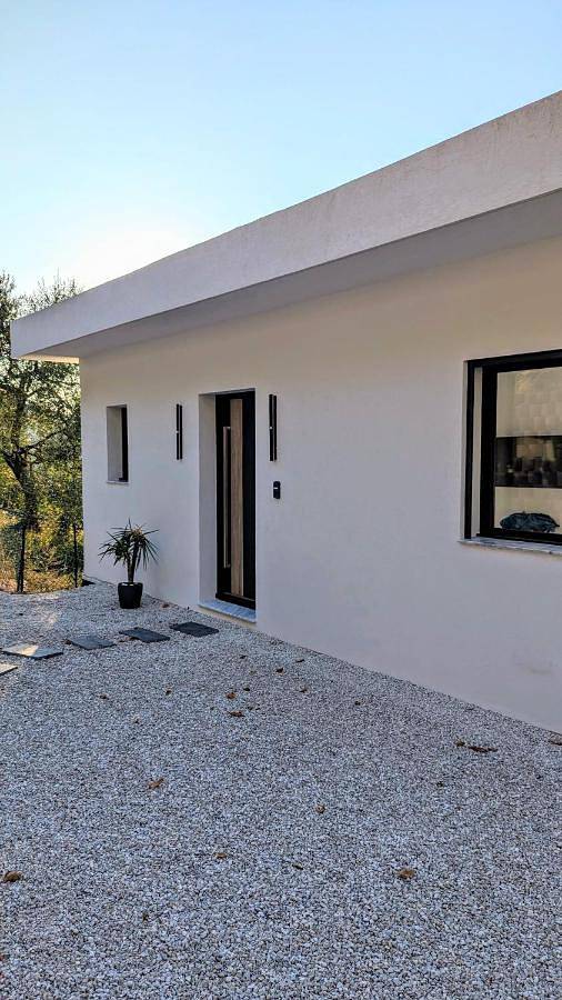 Gîte pour 2 personnes, avec vue et terrasse à La Trinité - 3