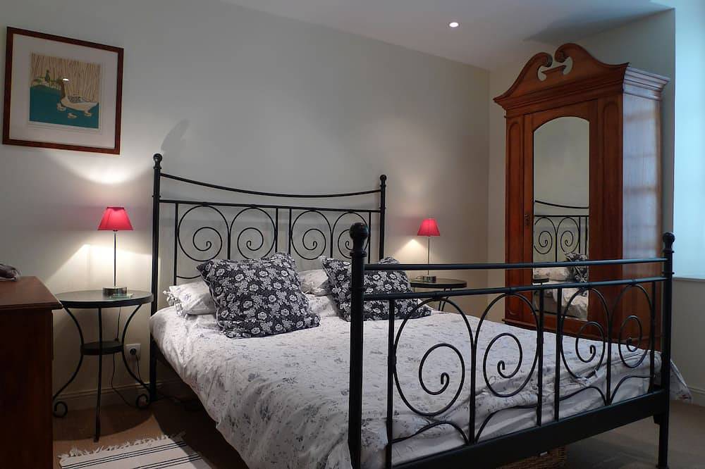 Pretty town house Dinan, Brittany in Dinan, Dinan region