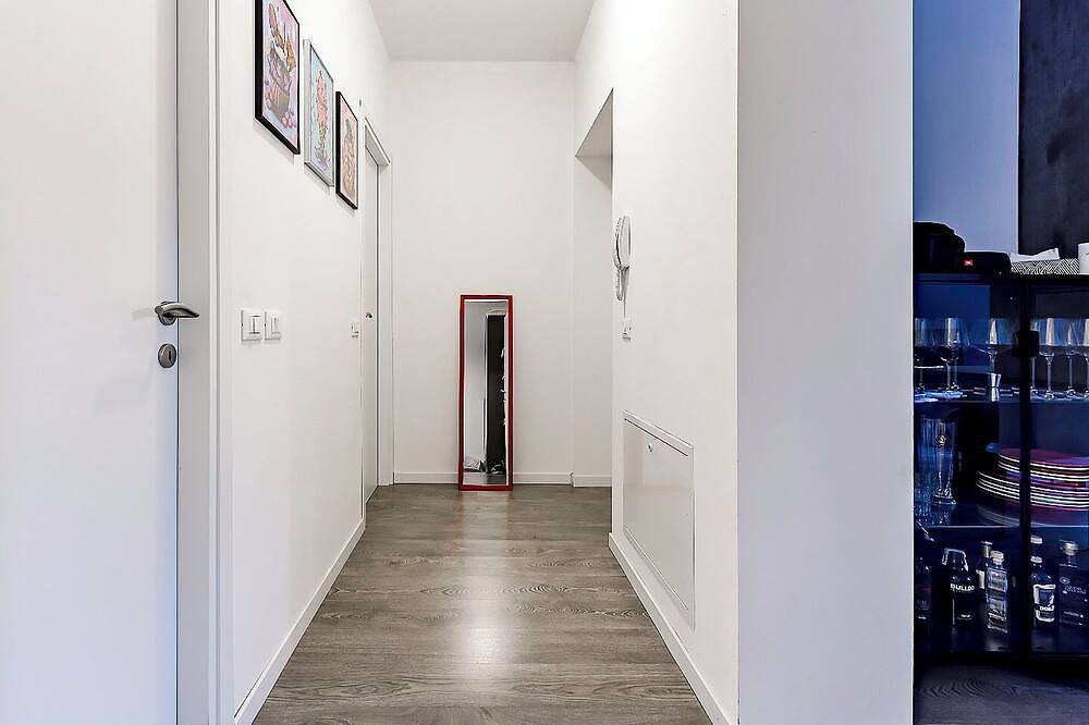 Appartamento intero, Modern Central Apartment | Wifi, Self Check-in, Mountain View, Work & Relax in Trento, Dolomiti di Fiemme