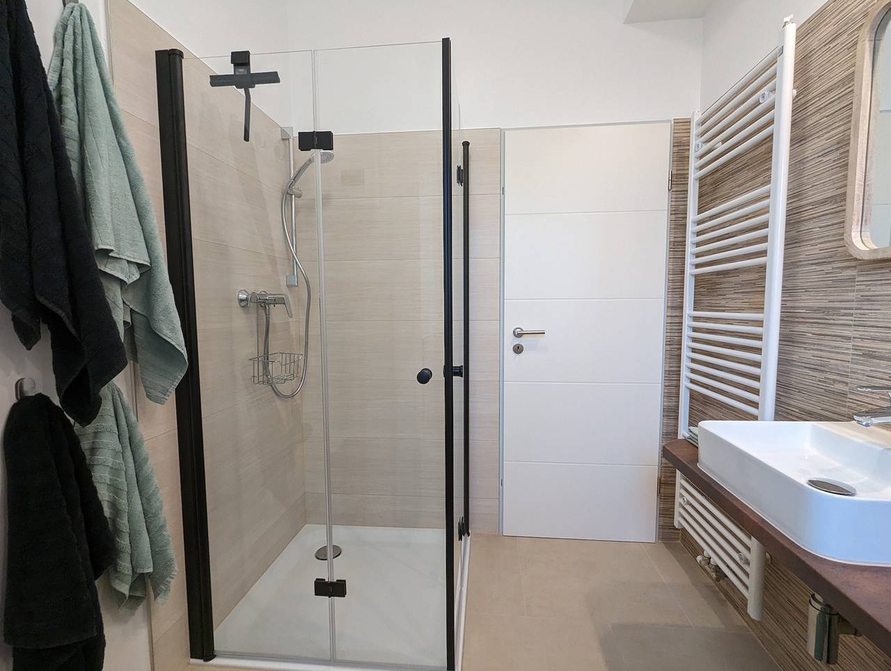 Ganze Wohnung, Ferienwohnung "Goldgrube - Obergeschoss" mit Balkon und Wlan in Goldgrube, Koblenz