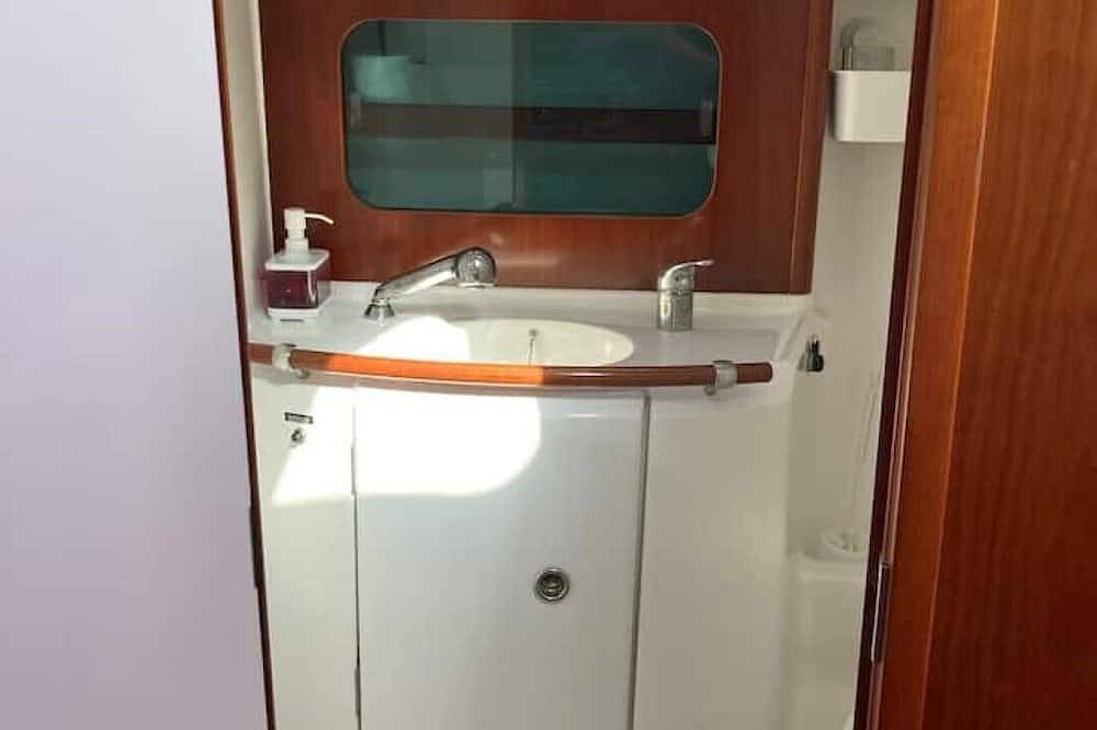 Sea Bloom - Sleep in Tejo in Lissabon, Costa de Lisboa