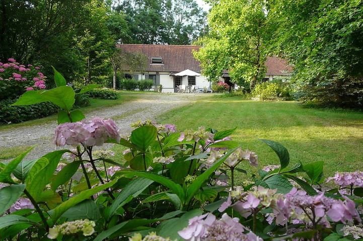 Maison d’hôte pour 8 personnes, avec jardin à Ancourt