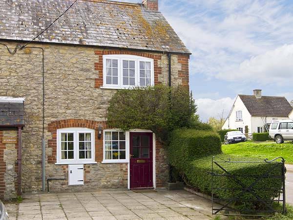 Log Cabin for 2 People in Dorset, South West England