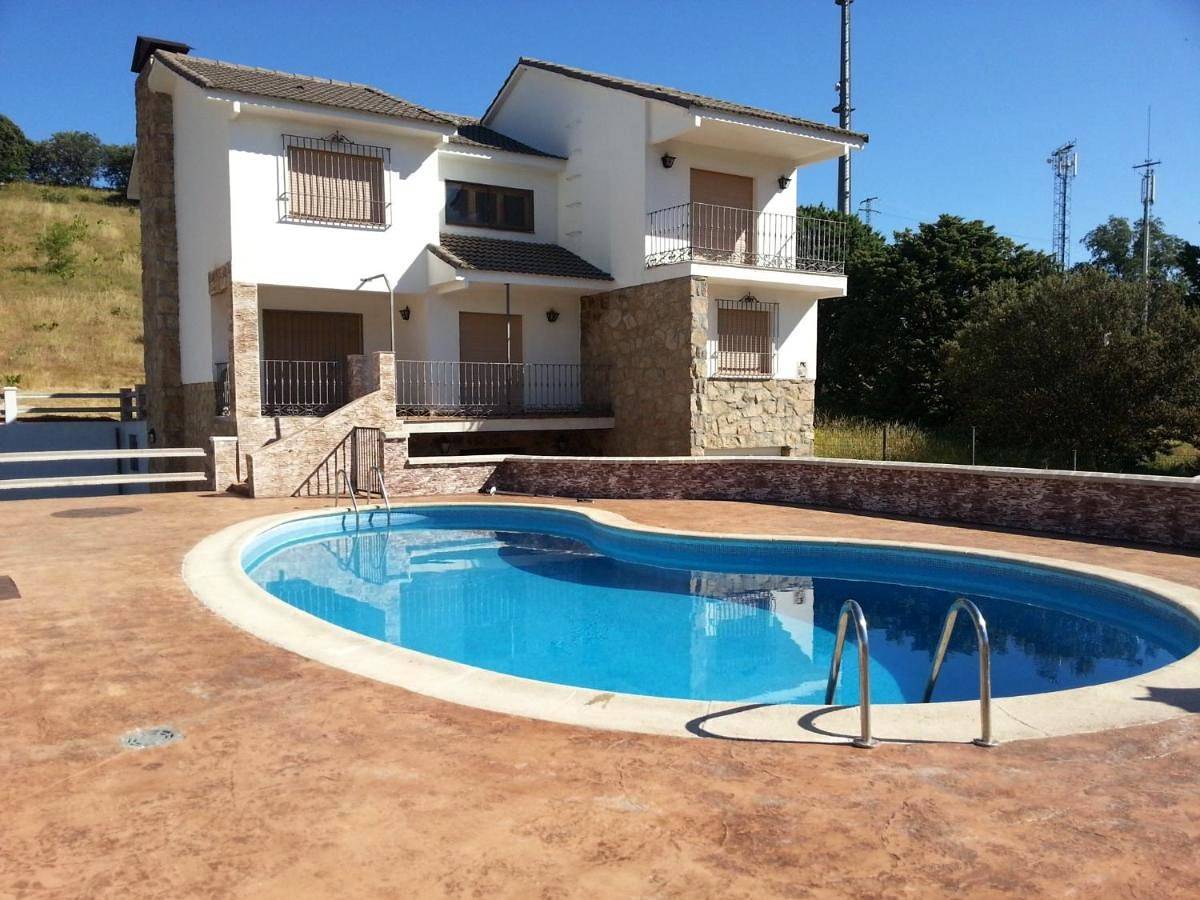 Holiday Home in Navaluenga, Valle del Alberche