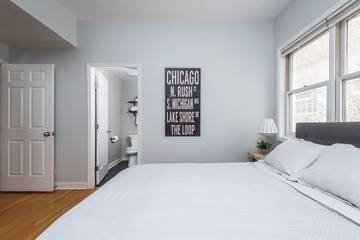 Vacation Apartment for 6 Guests in Chicago, Lake Michigan, Picture 3